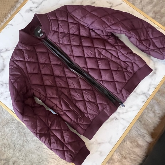 Women's a.n.a Lightweight Zip-up Bomber Jacket. Size: Medium. Color: Merlot - Picture 4 of 12